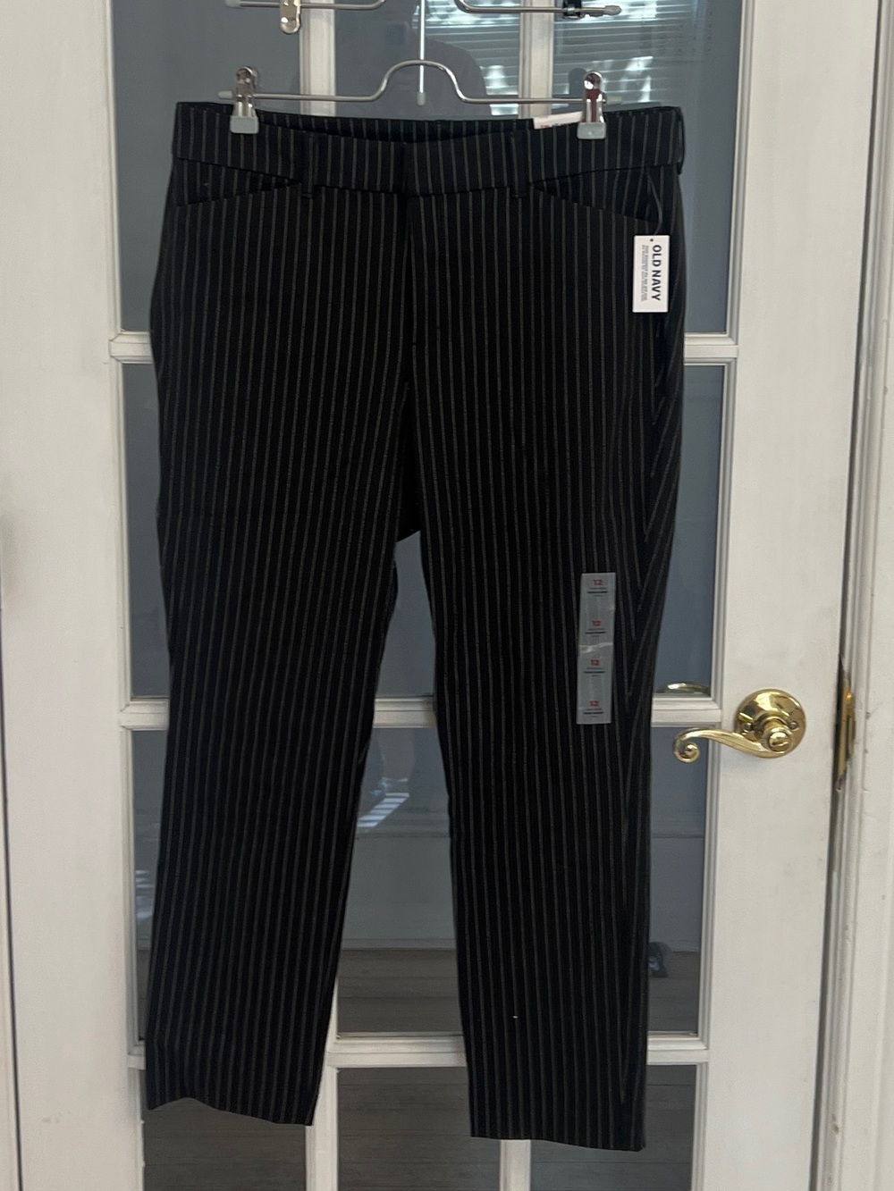 OLD NAVY Women’s Black Pinstripe High Rise Pixie Skinny Pants Size 12 NEW